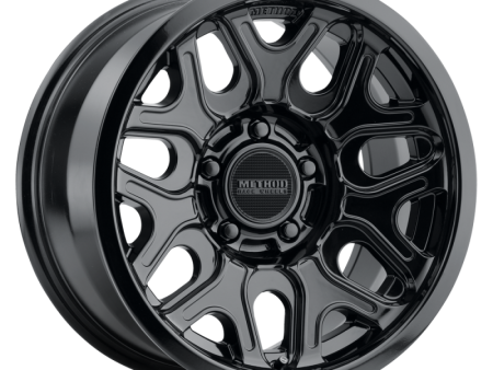 Method MR322 18x9   +18mm Offset   6x135 BP   87mm CB   5.68in BS Gloss Black Wheel Online now