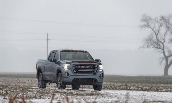 AVS 19-22 GMC Sierra 1500 Low Profile Aeroskin Lightshield Pro - Black Online now