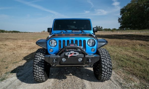 AVS 07-18 Jeep Wrangler JK (Incl. JKU) Low Profile Aeroskin Lightshield Pro - Black For Sale