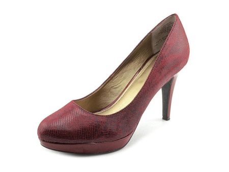 Circa Joan & David Pearly 2 Pump,Red  (Women) Online