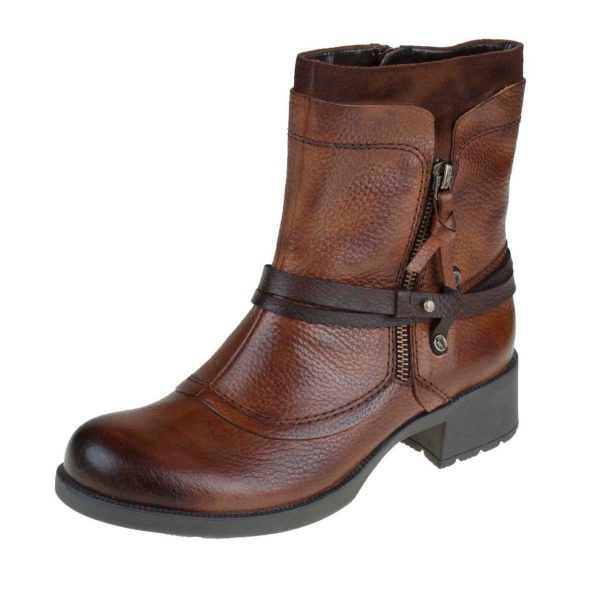 Earth Buckeye Short Boot  (Women) on Sale