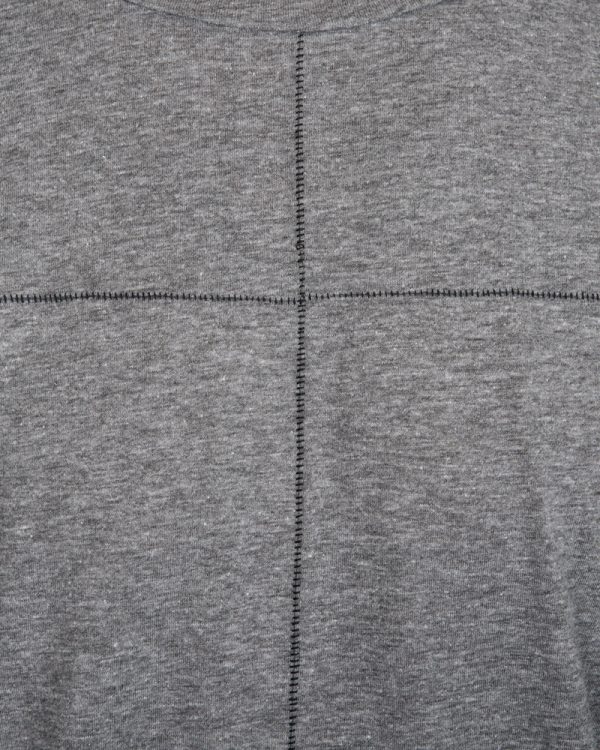 Scar stitched cross tshirt grey Online now